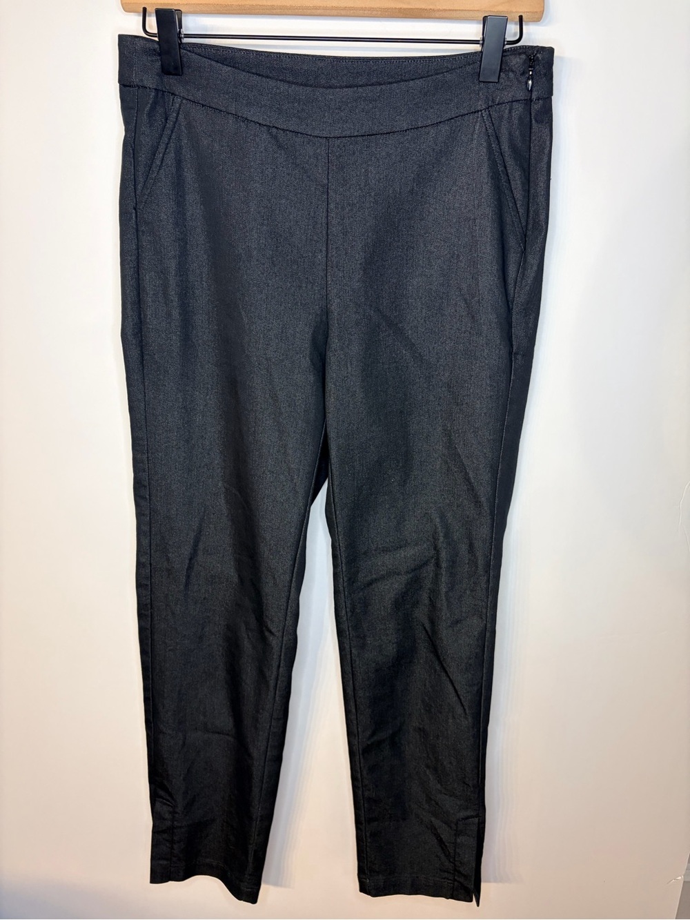 Lisa Bayne Women’s Black Pants with Side Slits and Side Zip, Size 4